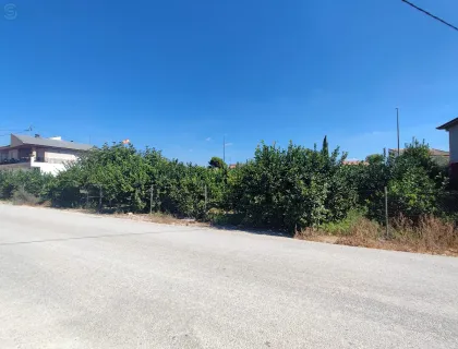 Comprar terreno de 1372m² en Murcia