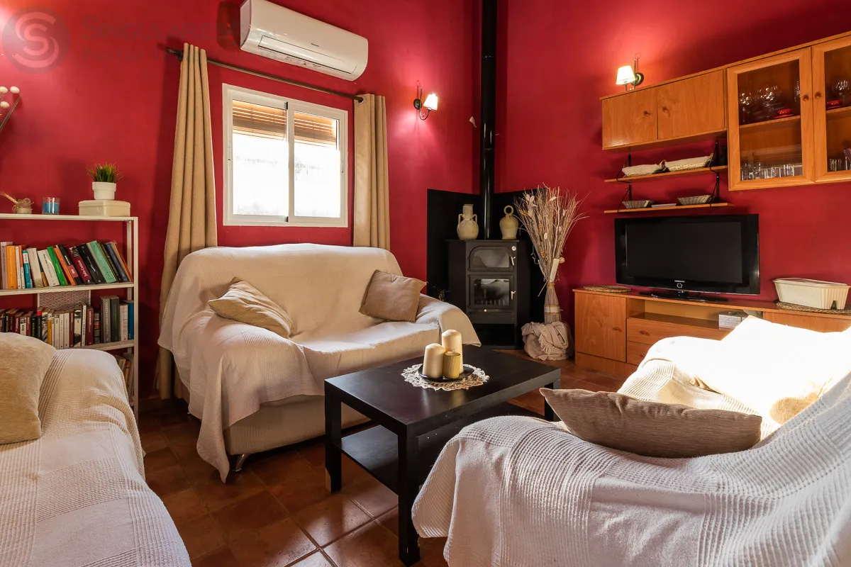 Comprar casa de 2440m² en Pliego