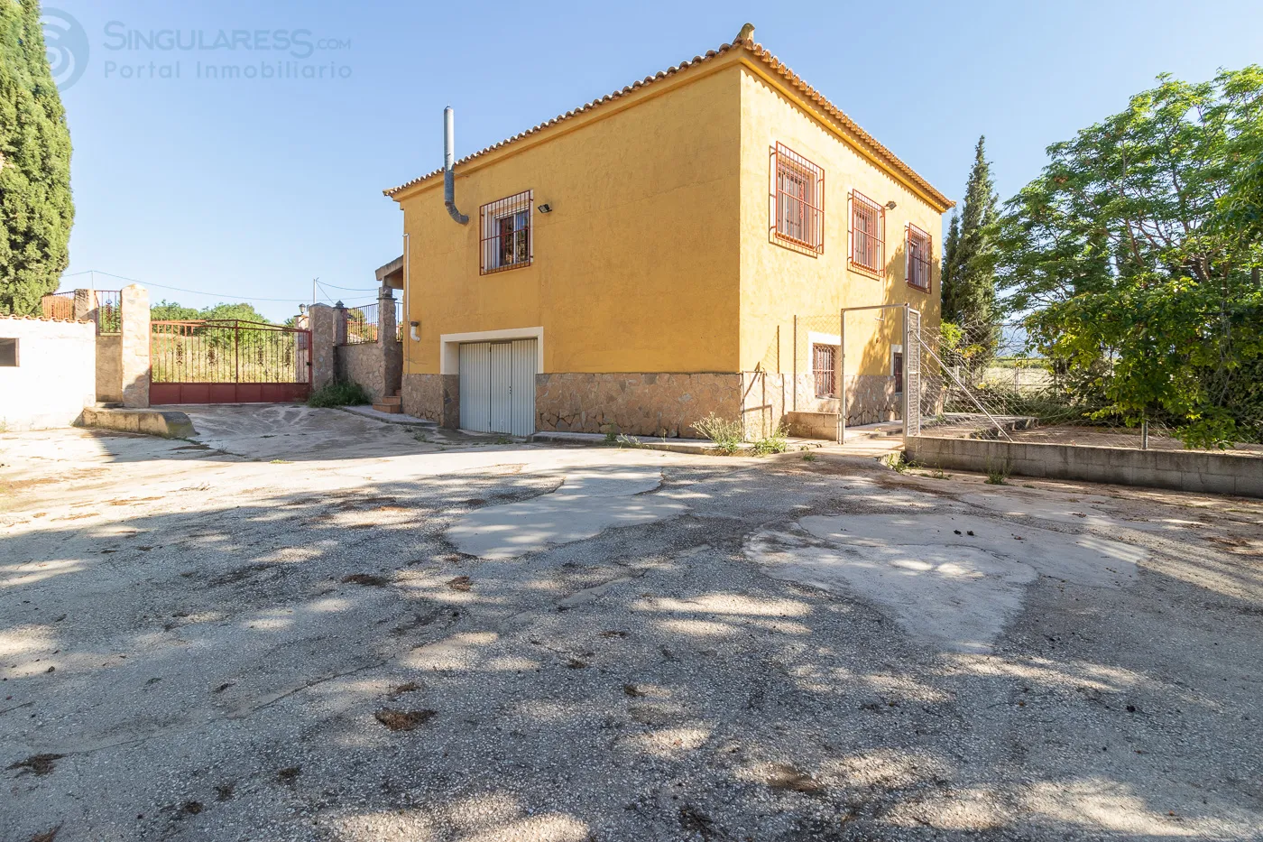 Comprar casa de 1000m² en Pliego