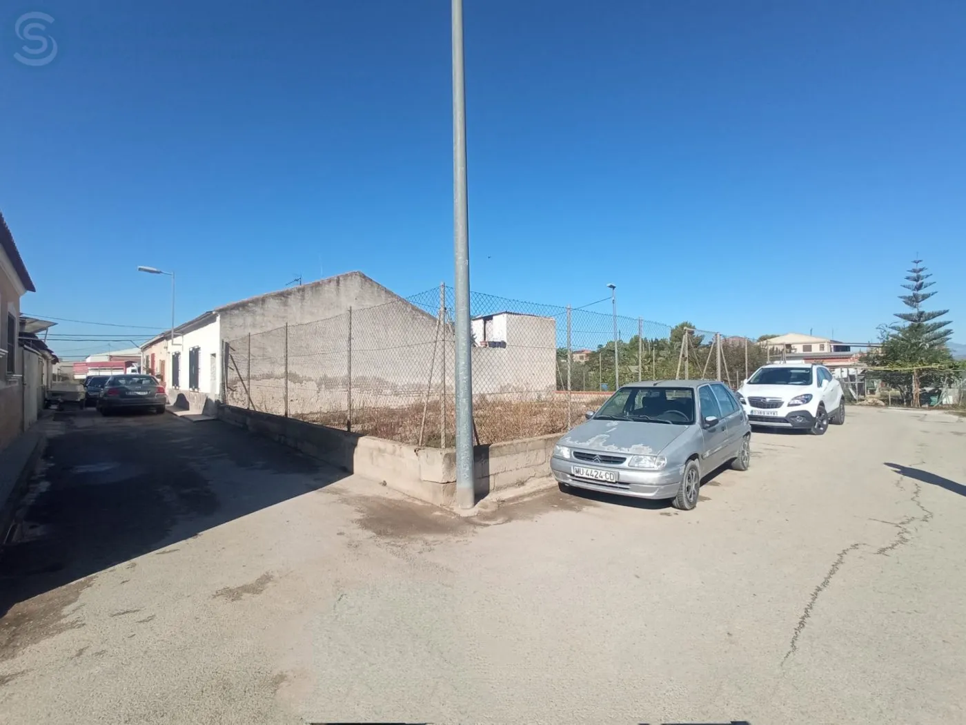 Comprar terreno de 180m² en Murcia