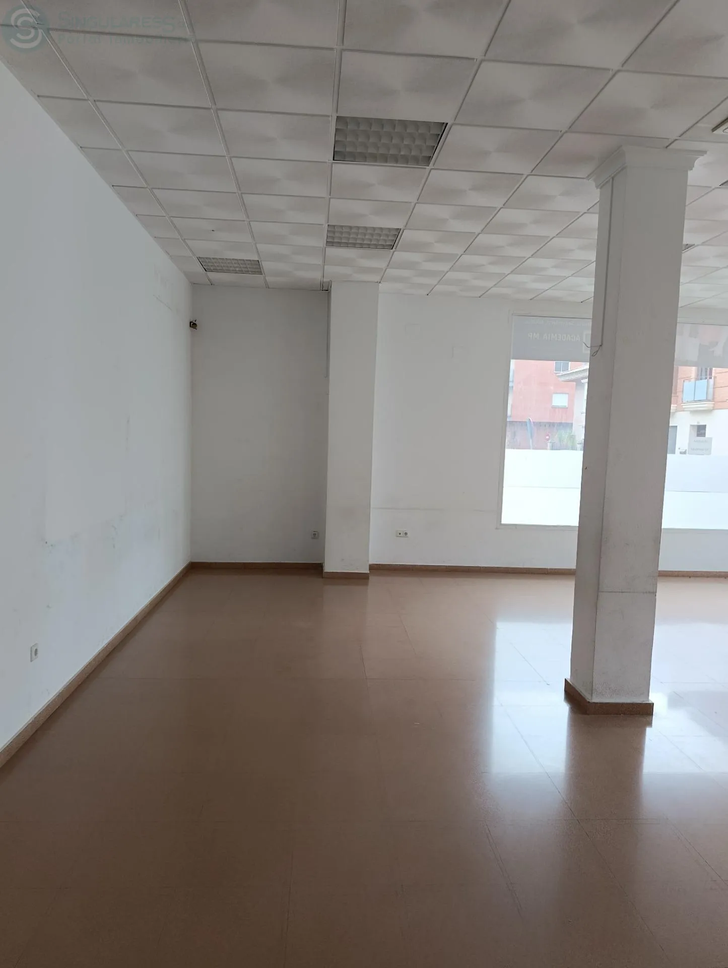 Alquilar instalaciones, naves industriales... de 118m² en Bullas