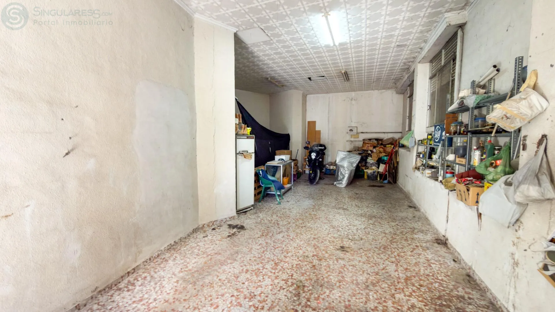 Comprar instalaciones, naves industriales... de 105m² en Abarán