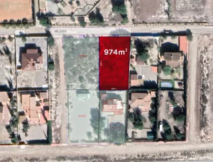 Comprar terreno de 974m² en Fortuna