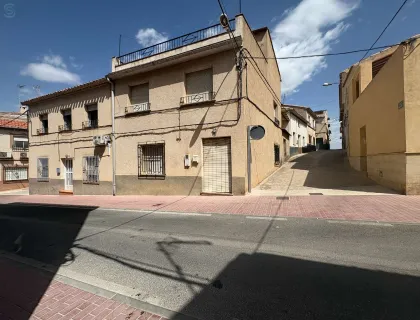 Comprar piso de 228m² en Pliego