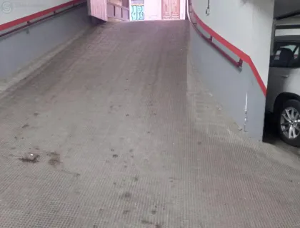 Alquilar garaje de 27m² en Cartagena