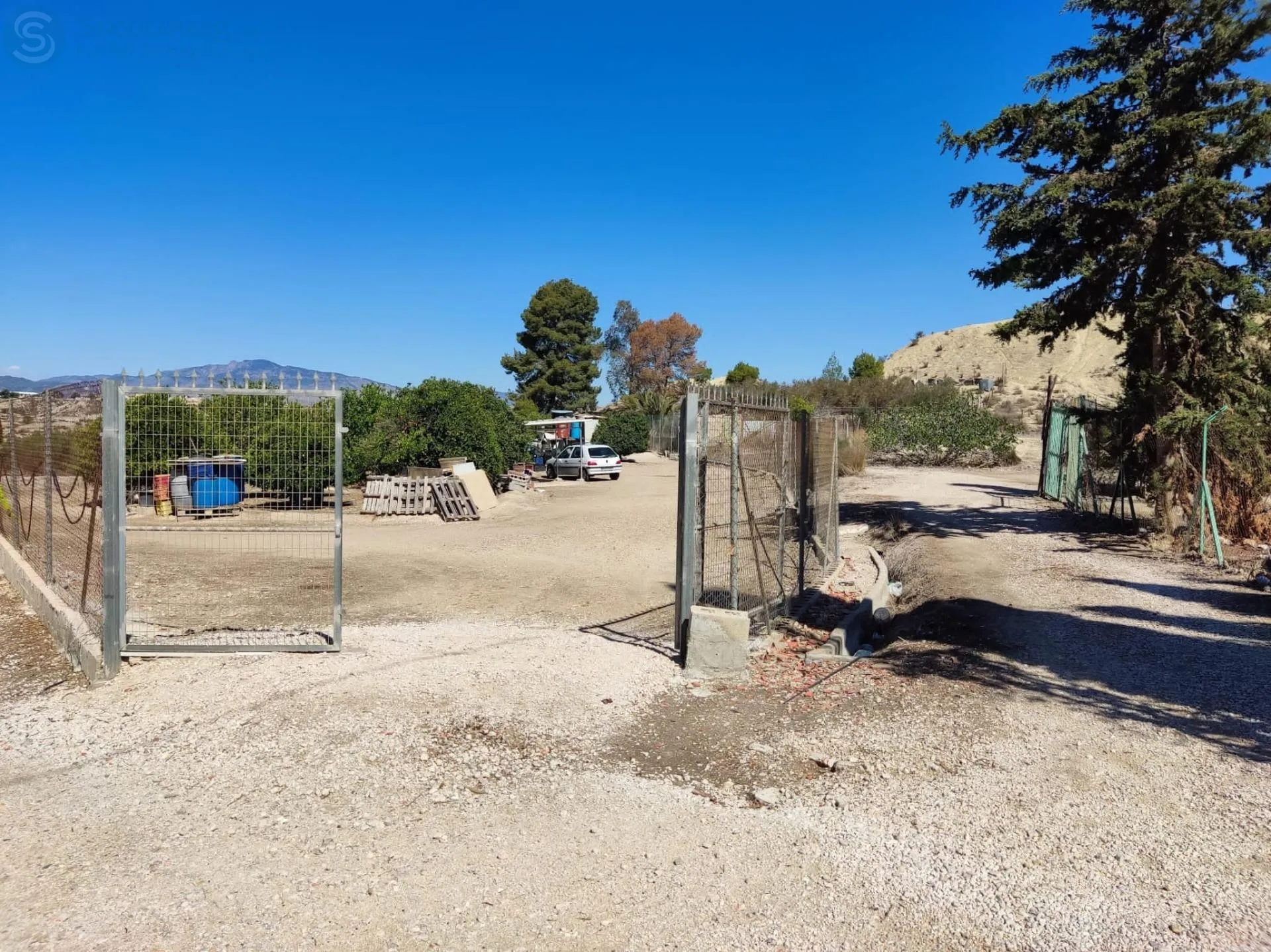 Comprar terreno de 2002m² en Molina de Segura
