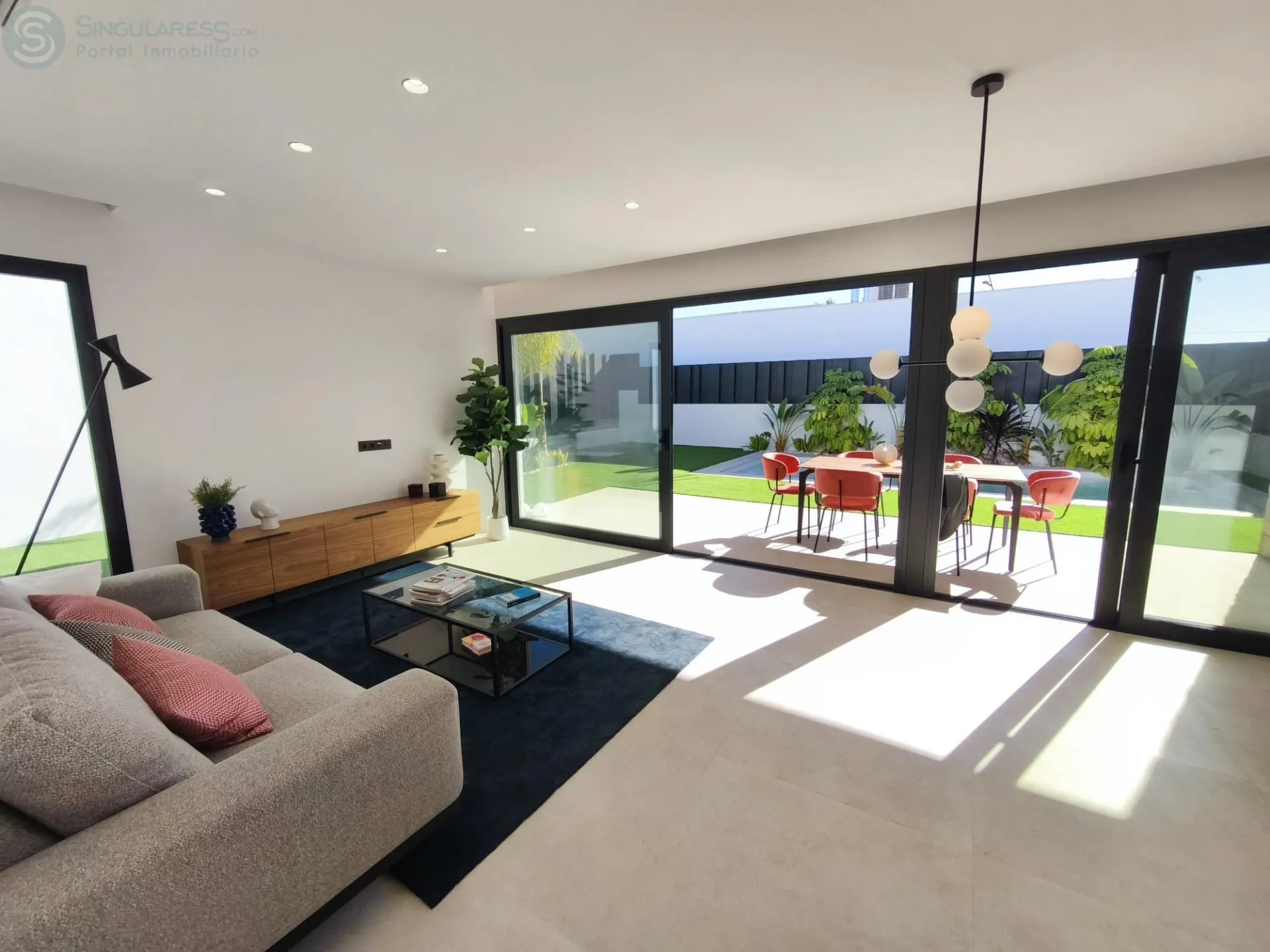 Comprar casa de 328m² en Molina de Segura