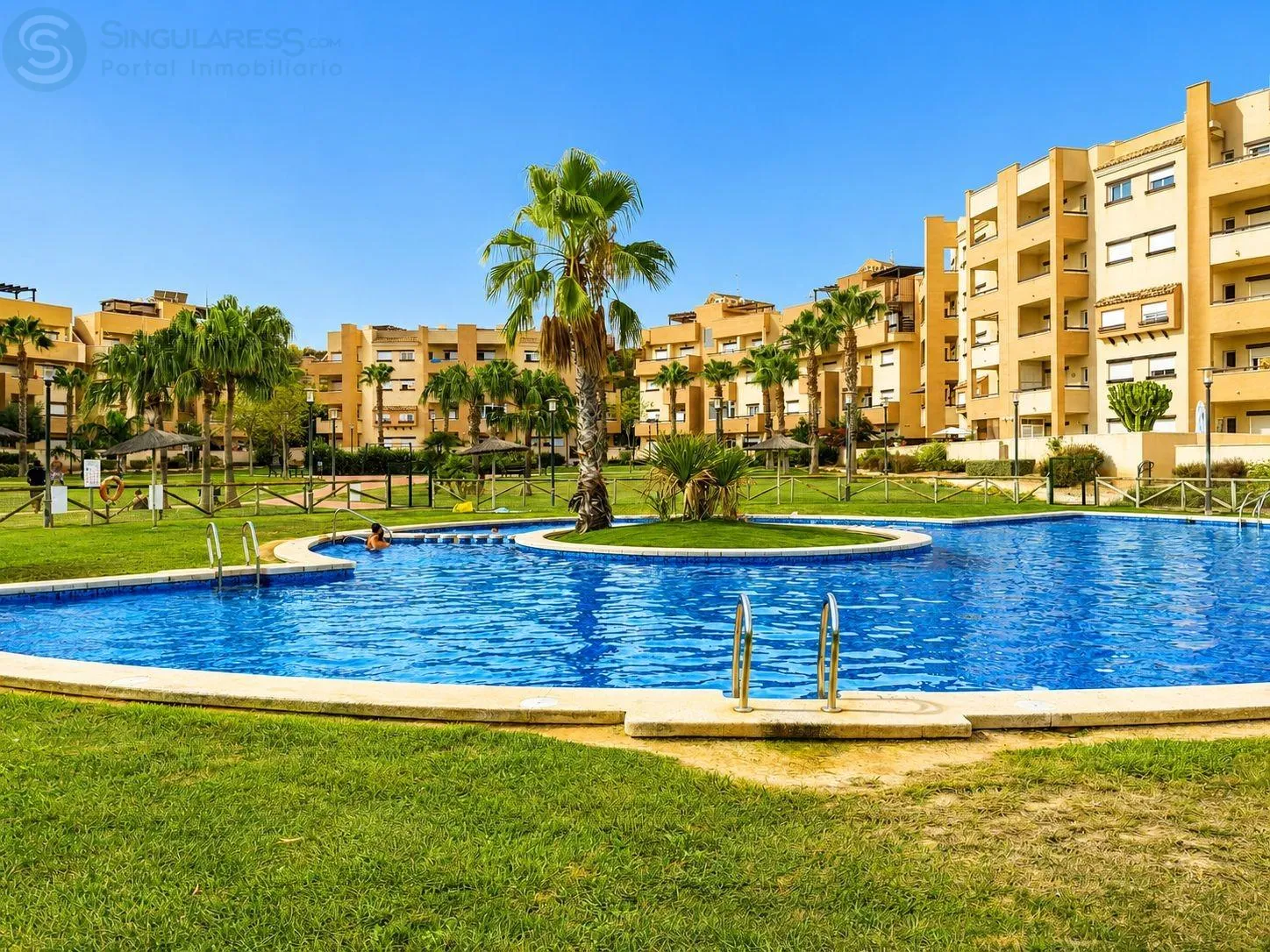 Comprar piso en Calle UNITED GOLF en Murcia
