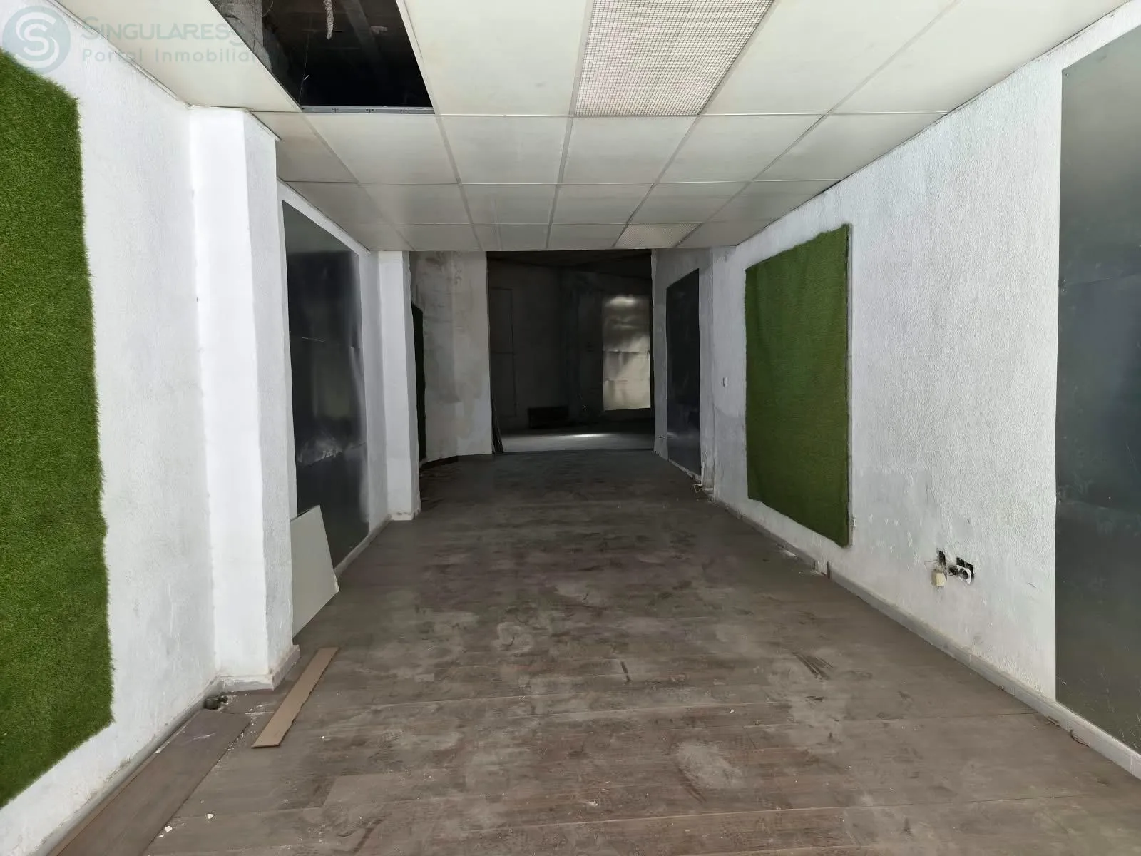 Comprar instalaciones, naves industriales... de 550m² en Murcia