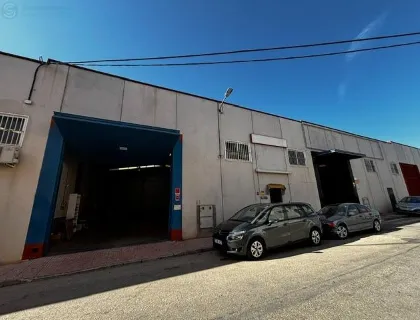 Comprar instalaciones, naves industriales... de 311m² en Alhama de Murcia