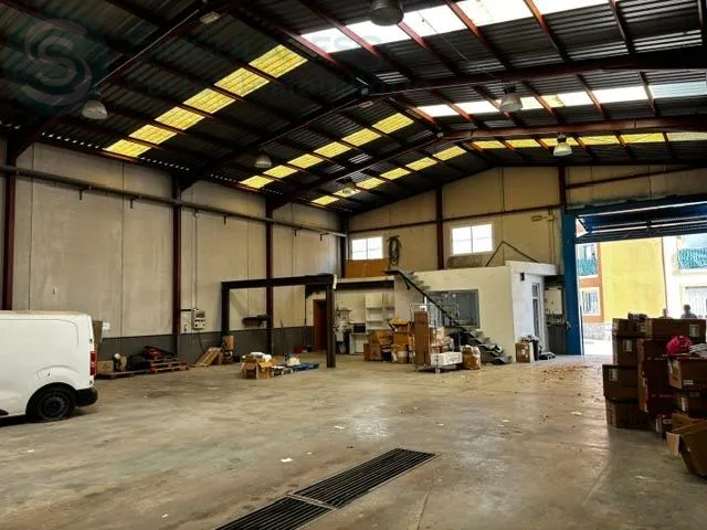 Comprar instalaciones, naves industriales... en Calle De la República Popular de Cuba nº 2 en Alhama de Murcia