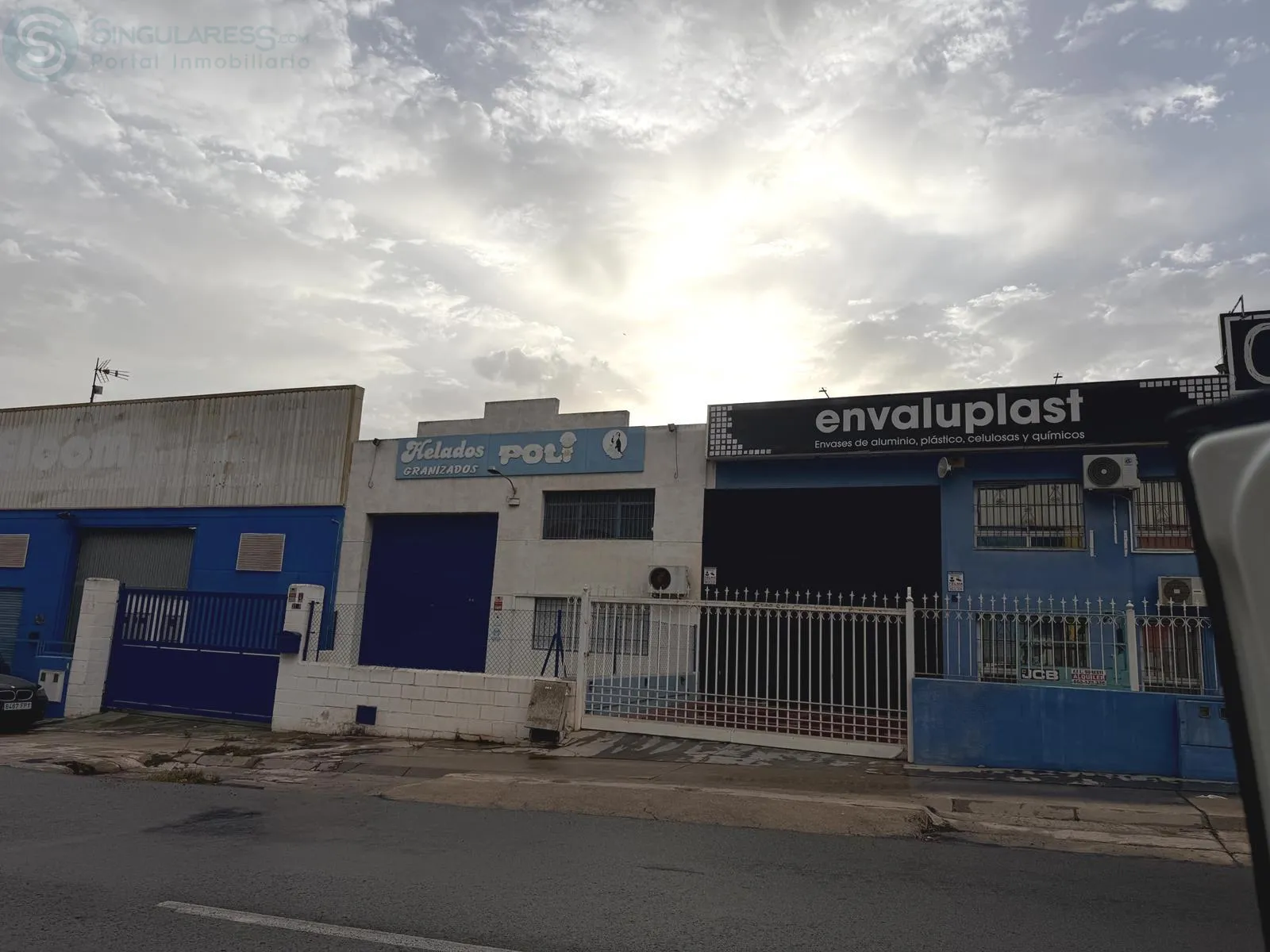 Alquilar instalaciones, naves industriales... de 450m² en Cartagena