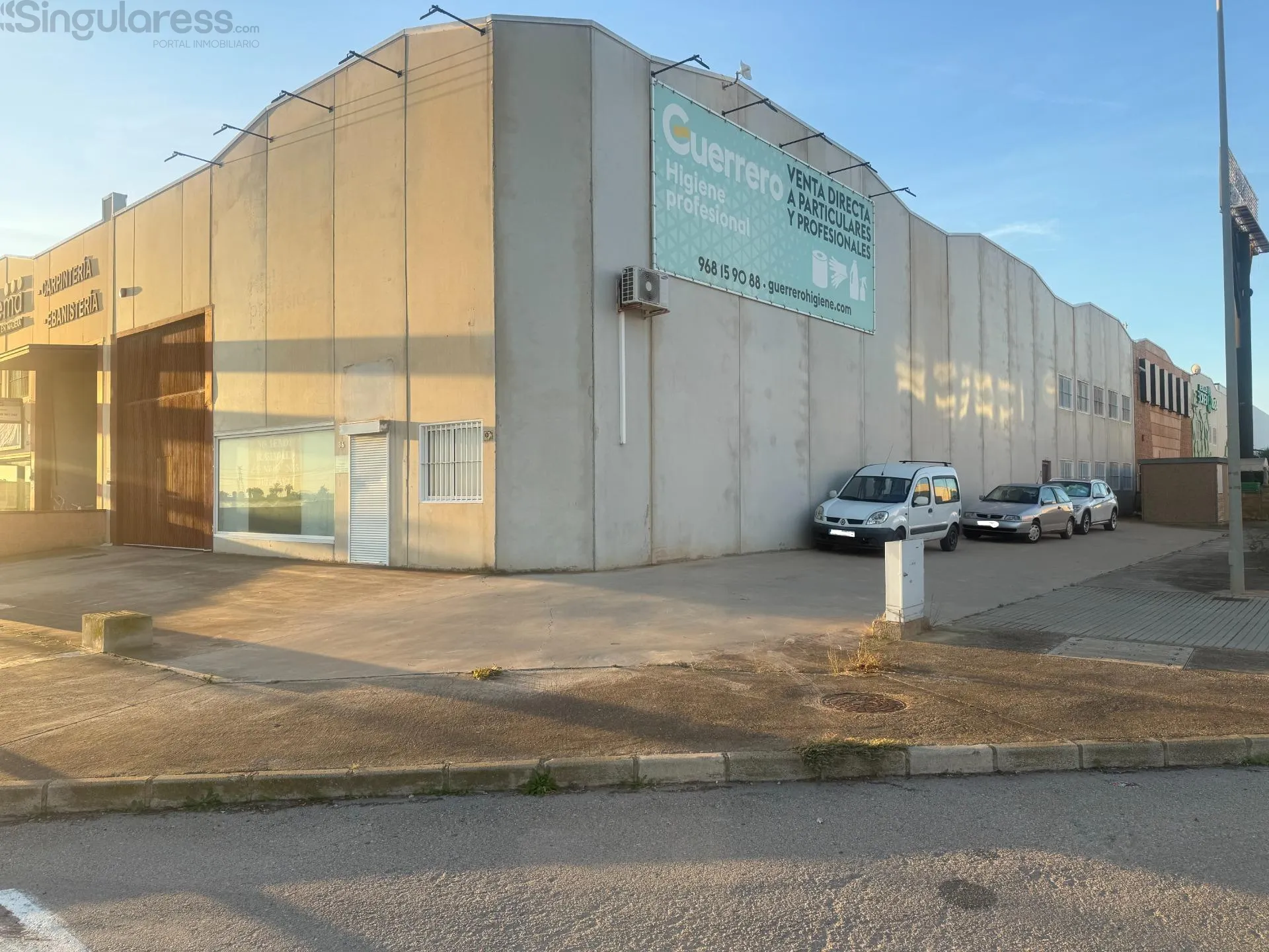 Alquilar instalaciones, naves industriales... en Avenida Tomás Ferro nº 25 en Cartagena