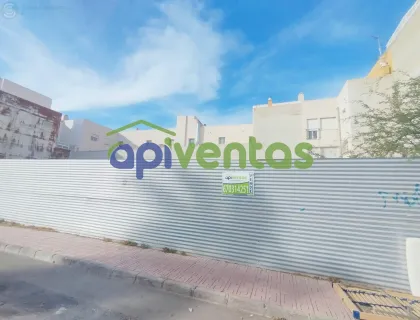 Comprar terreno de 387m² en Águilas