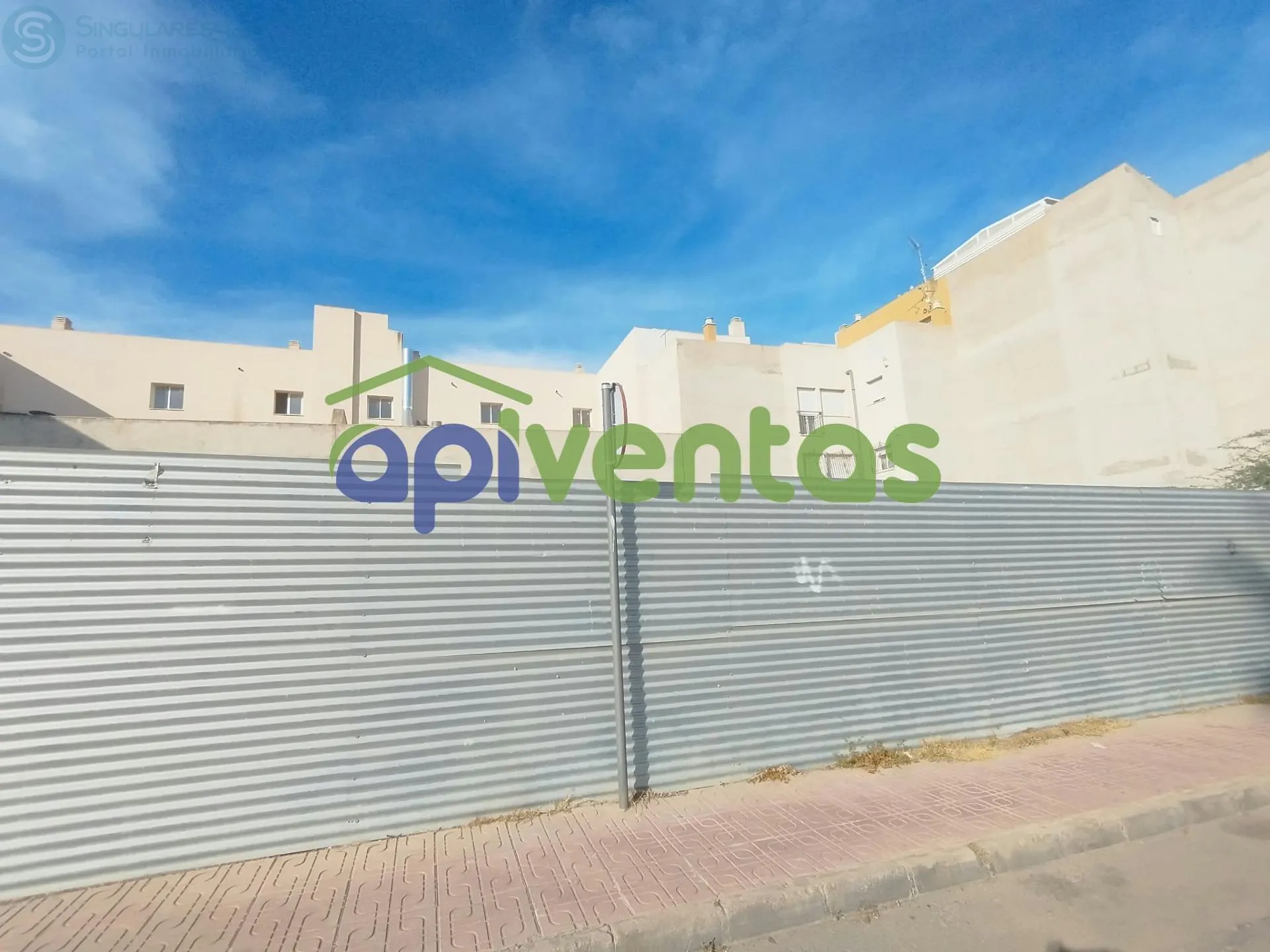 Comprar terreno de 387m² en Águilas