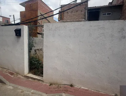 Comprar terreno de 80m² en Murcia