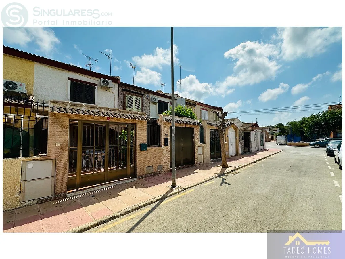 Comprar casa en Calle Malaga nº 12 en Los Alcázares - Fachada