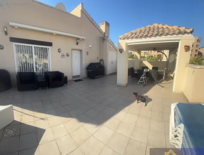 Comprar casa de 90m² en Murcia