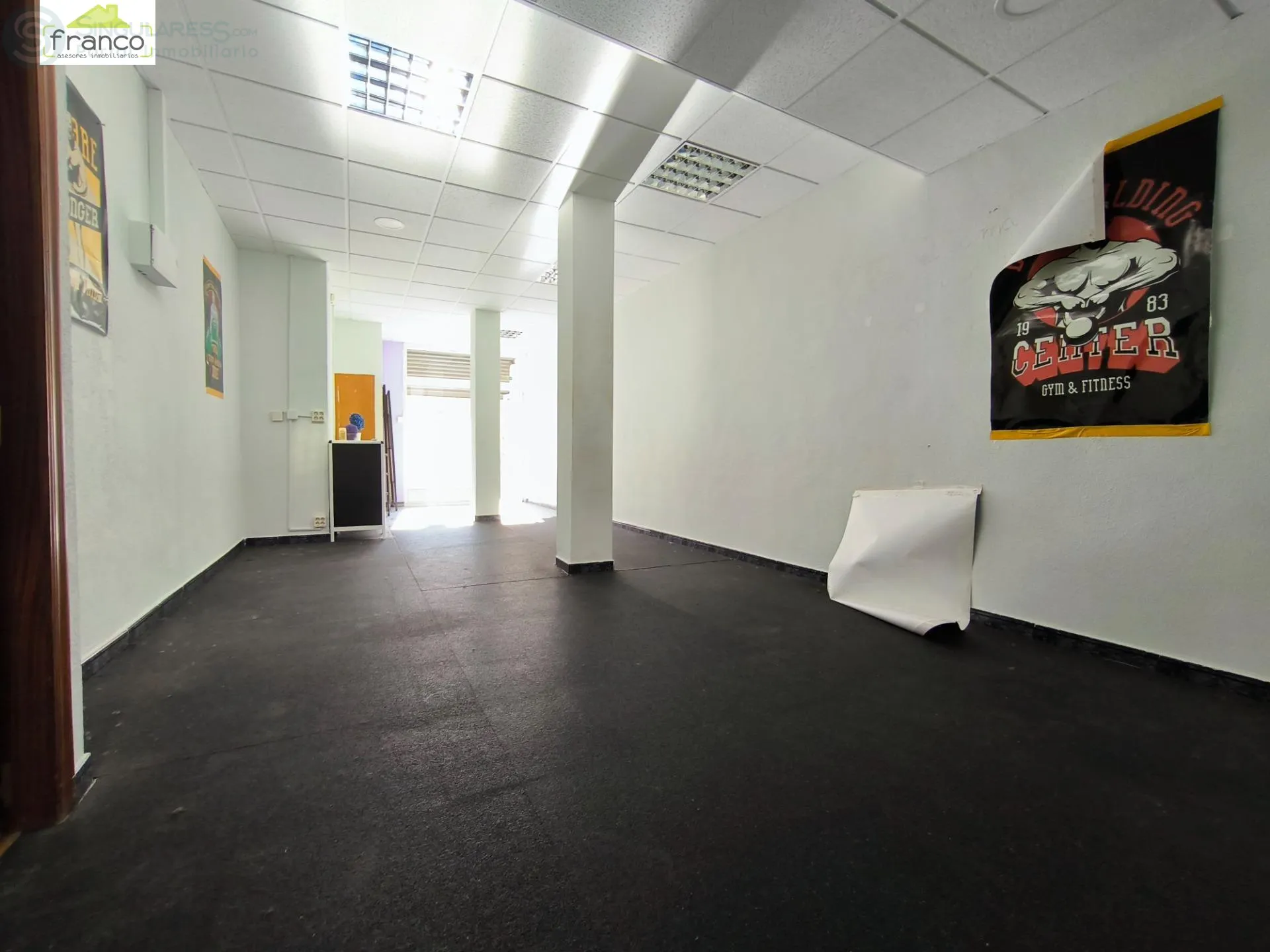 Alquilar instalaciones, naves industriales... de 55m² en Murcia
