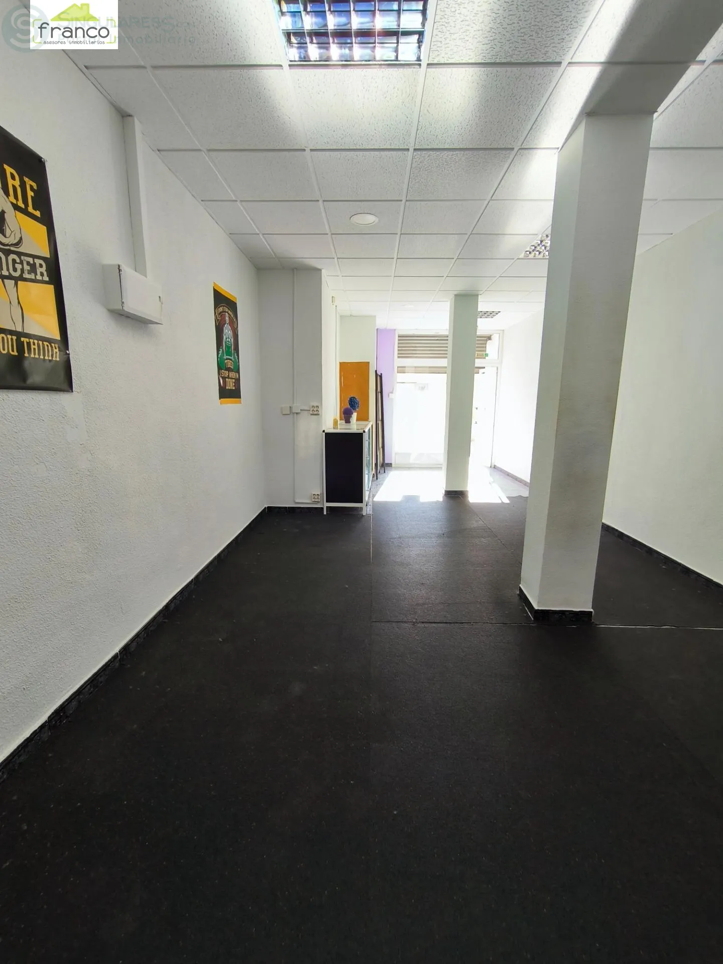 Alquilar instalaciones, naves industriales... de 55m² en Murcia