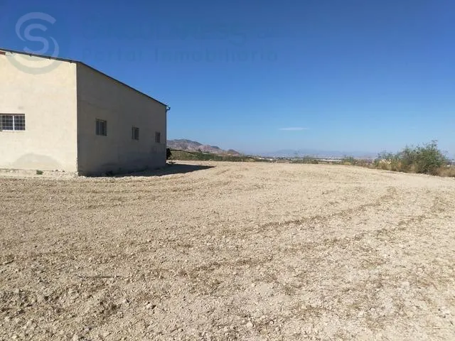 Comprar terreno de 25020m² en Orihuela