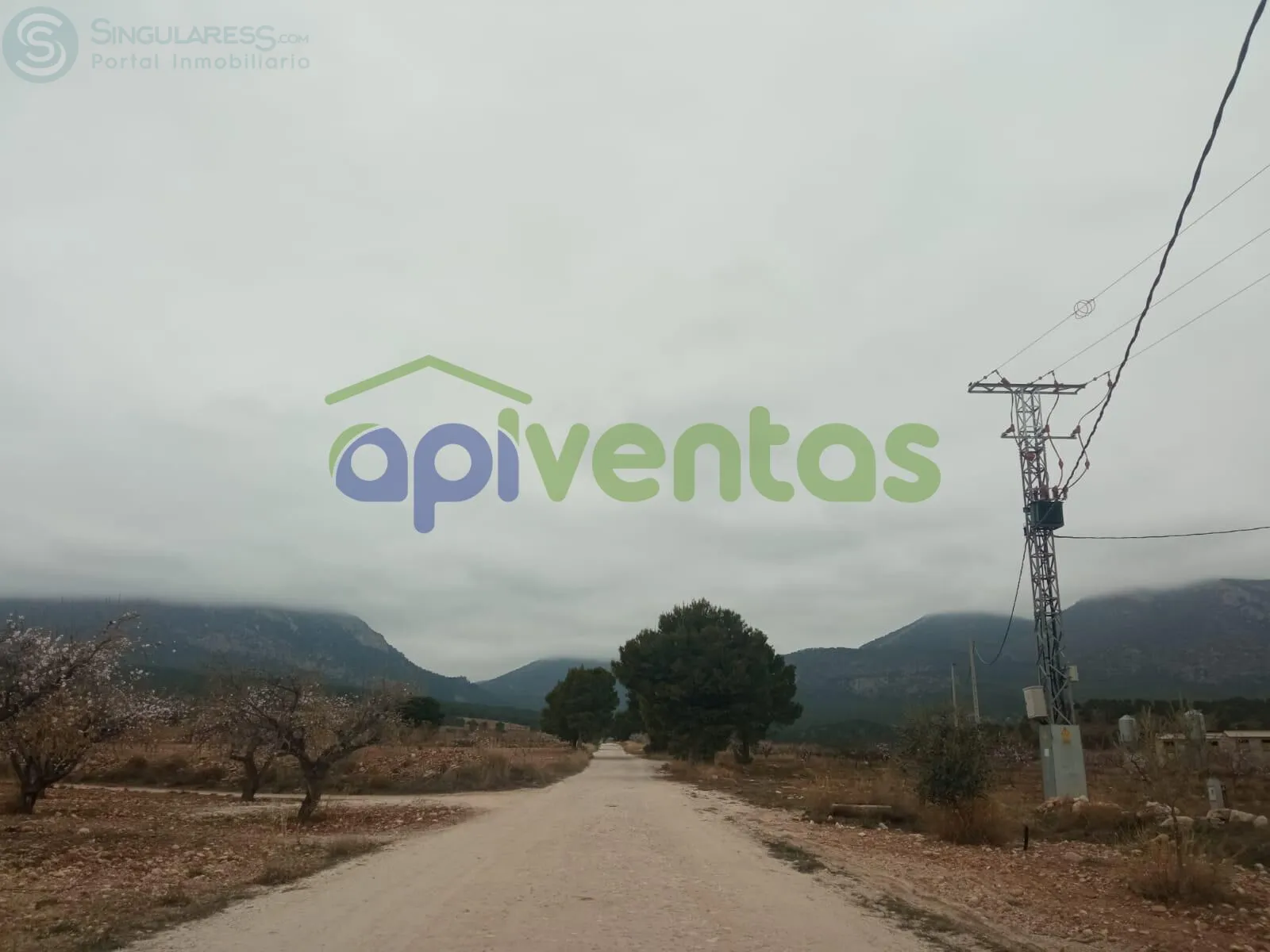 Comprar terreno de 23238m² en Lorca