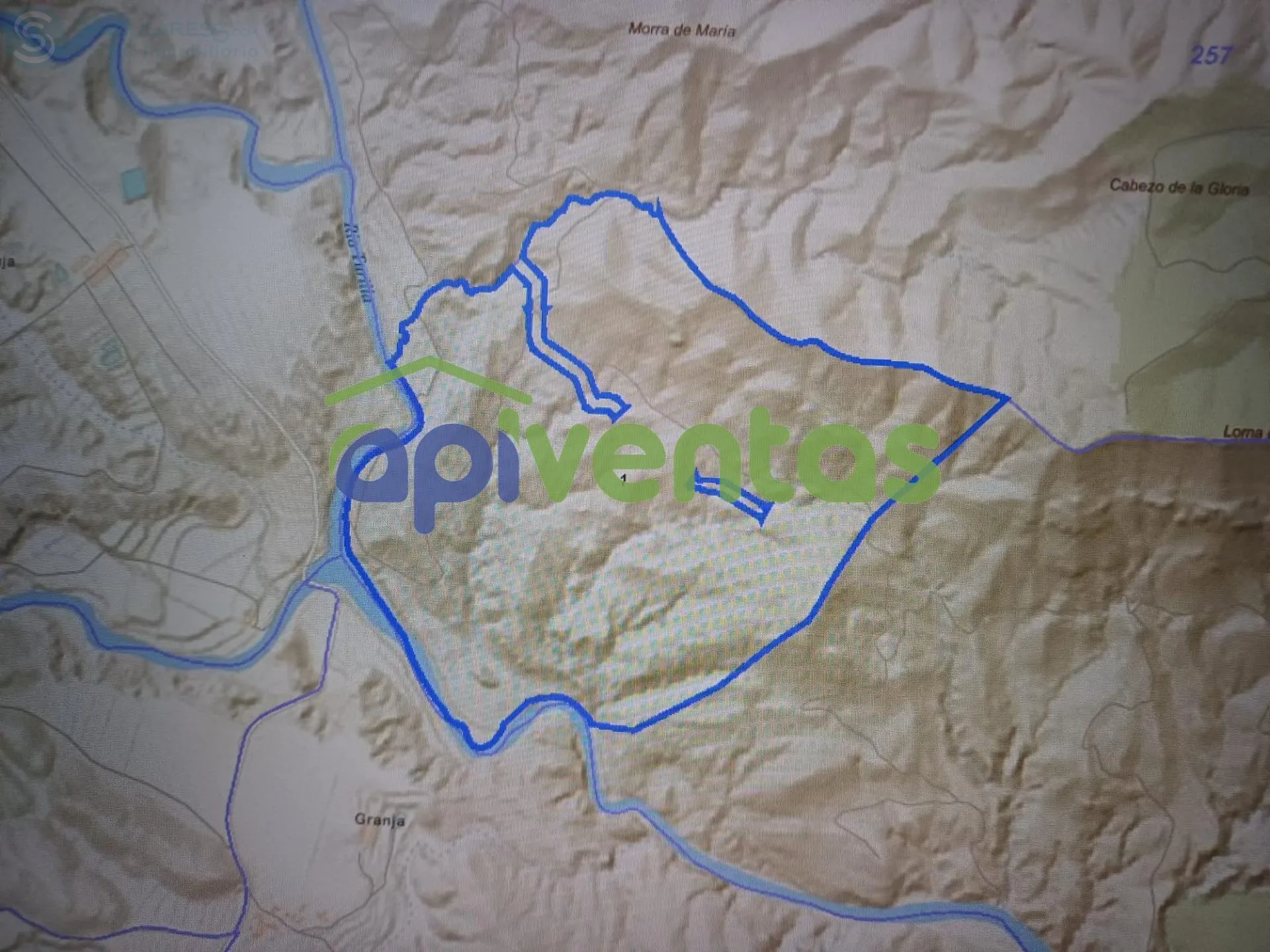 Comprar terreno de 2217107m² en Lorca