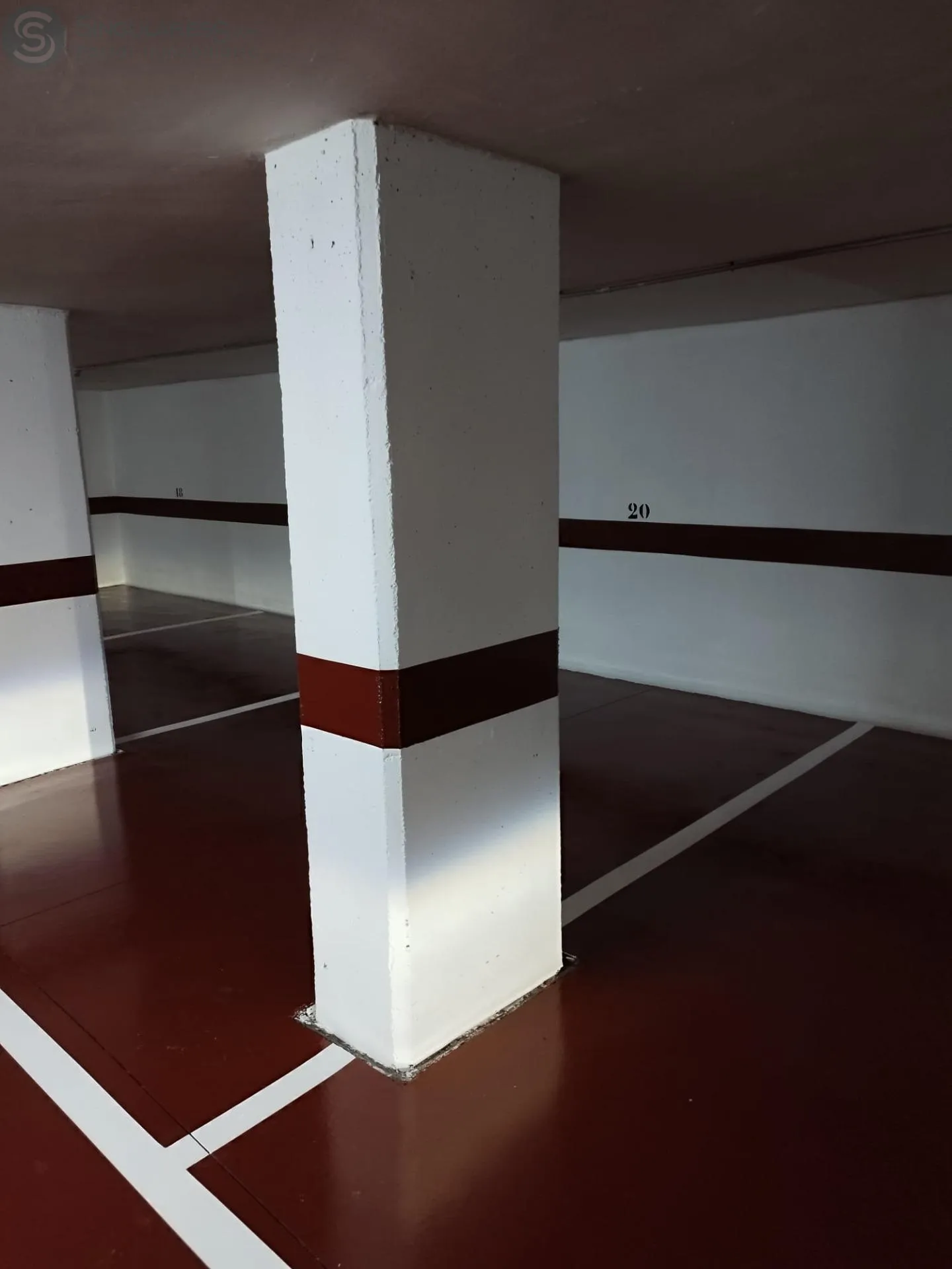 Comprar garaje de 15m² en Murcia