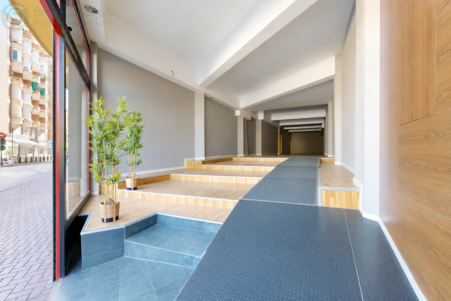 Comprar local en Calle ACISCLO DIAZ nº 7 en Murcia