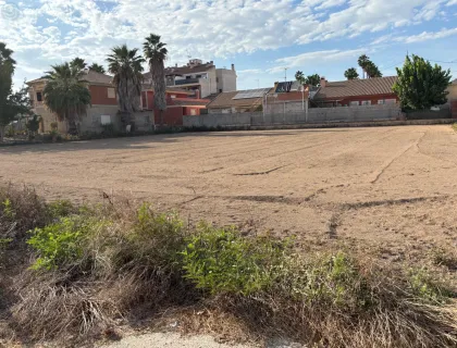 Comprar terreno de 1500m² en Murcia