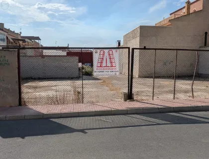 Comprar terreno de 378m² en Las Torres de Cotillas
