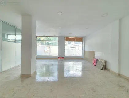 Comprar instalaciones, naves industriales... de 120m² en Murcia