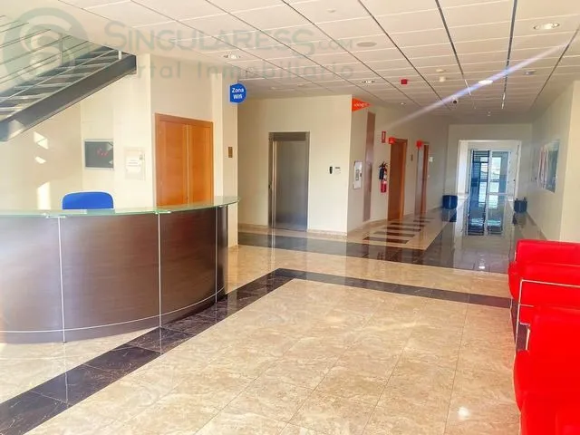 Comprar oficina en Calle CASTILLO DE MONTEAGUDO nº 12 en Lorquí