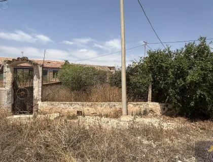 Comprar terreno de 200m² en Murcia