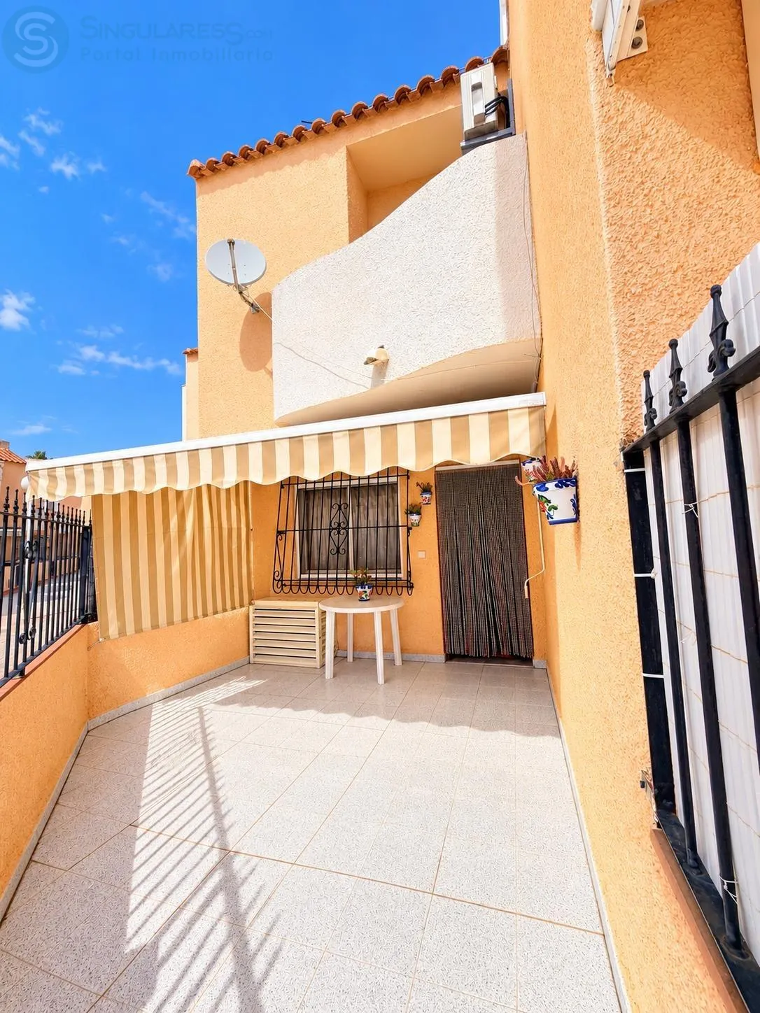 Comprar dúplex en Calle Mineria en Los Alcázares