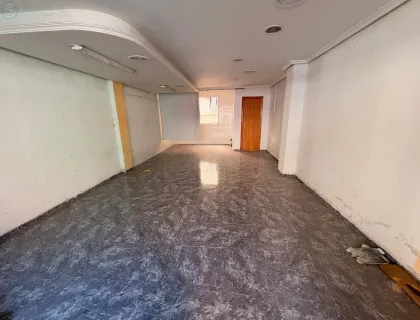 Comprar instalaciones, naves industriales... de 42m² en Murcia