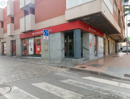 Comprar instalaciones, naves industriales... de 158m² en Cartagena