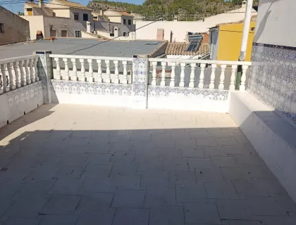 Comprar casa de 240m² en Cehegín