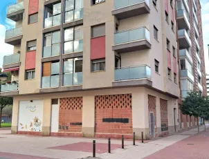 Comprar instalaciones, naves industriales... de 140m² en Murcia