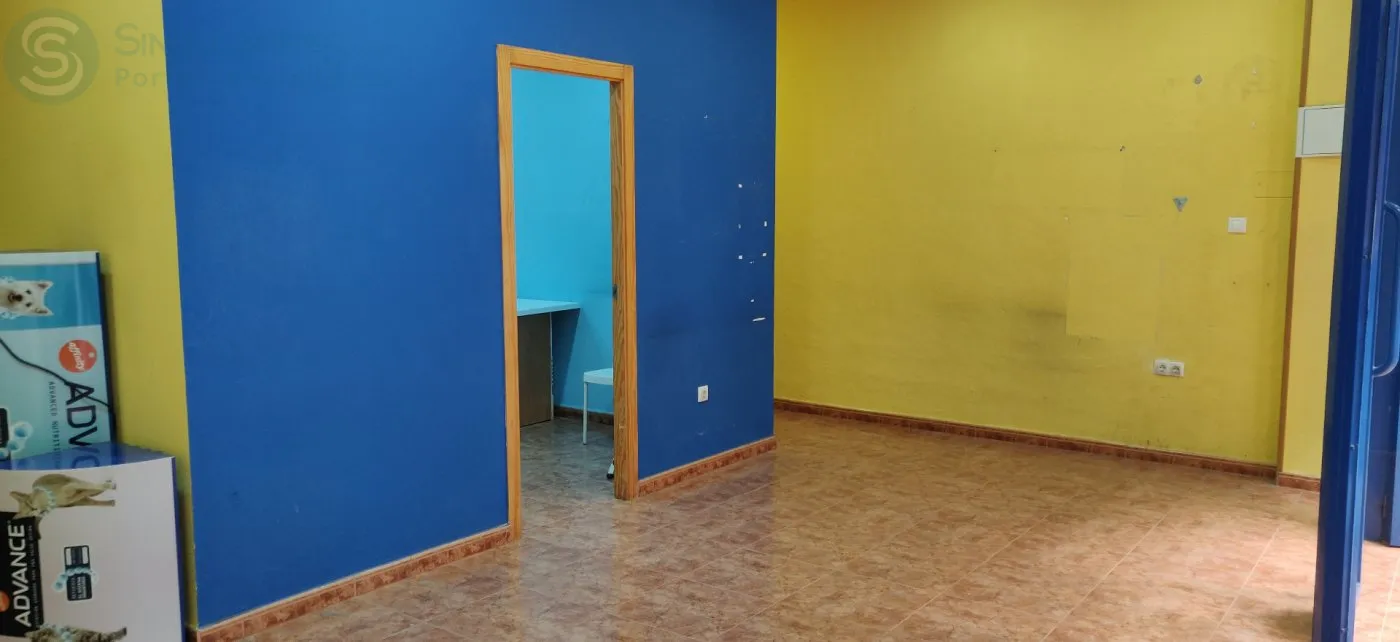 Comprar instalaciones, naves industriales... de 130m² en Cartagena