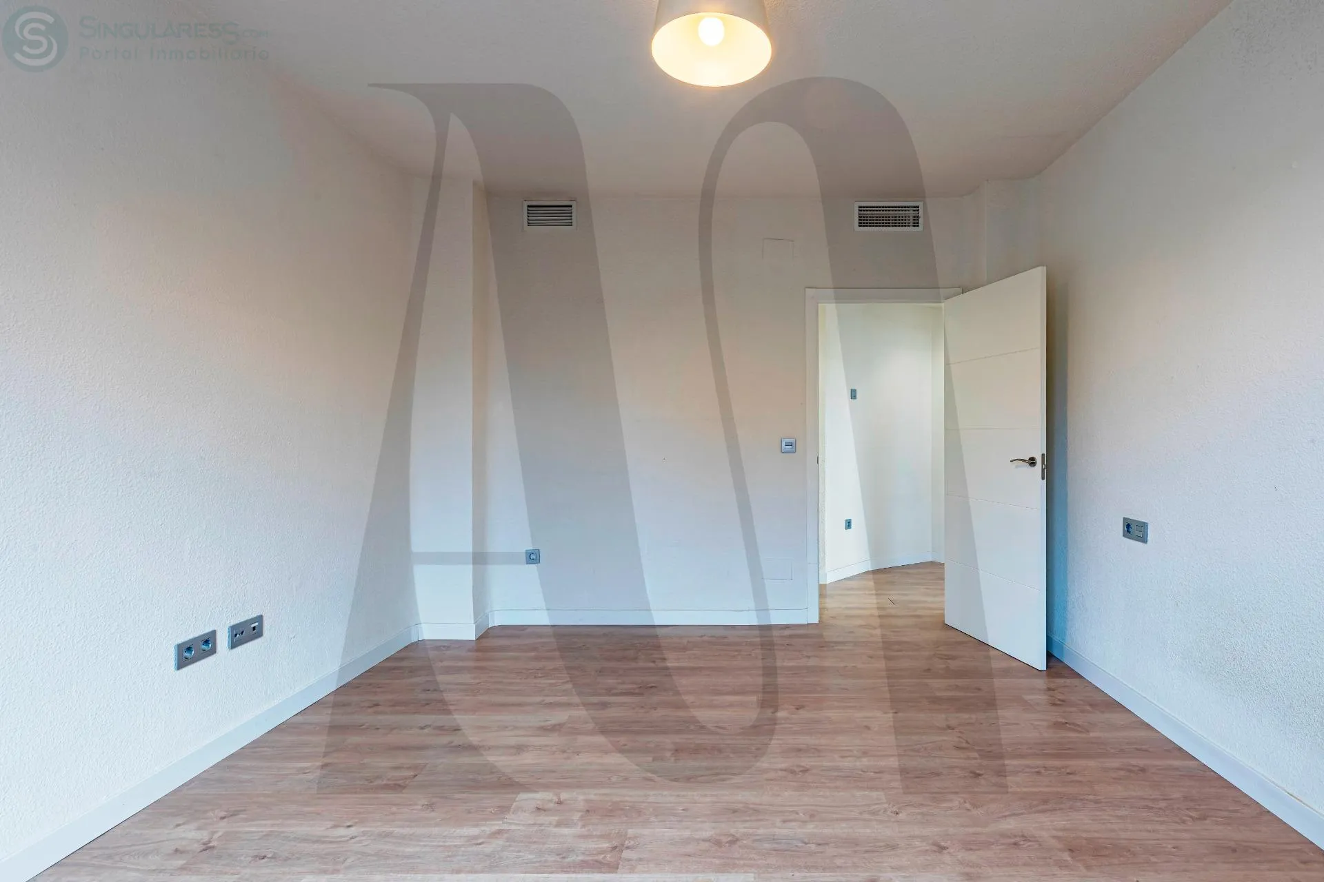 Comprar piso en Calle SAN ANTOLIN nº 1 en Murcia
