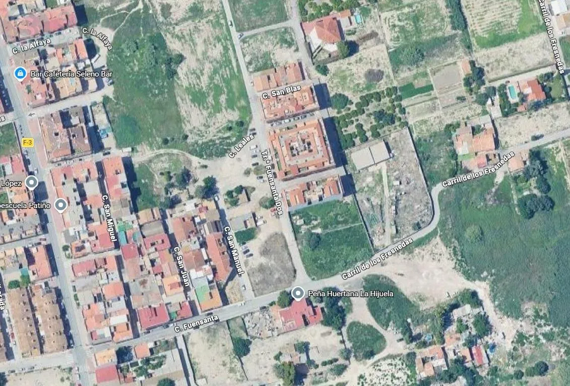 Comprar terreno en Calle San Manuel en Murcia