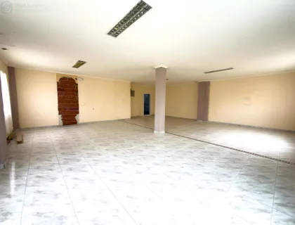 Comprar instalaciones, naves industriales... de 350m² en Cieza