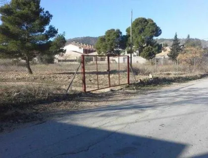 Comprar terreno de 1882m² en Abanilla