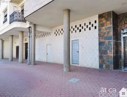Comprar local de 211m² en Murcia