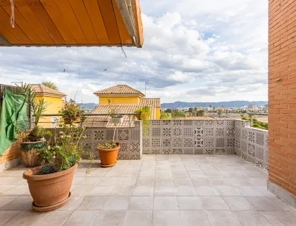 Comprar casa de 281m² en Murcia