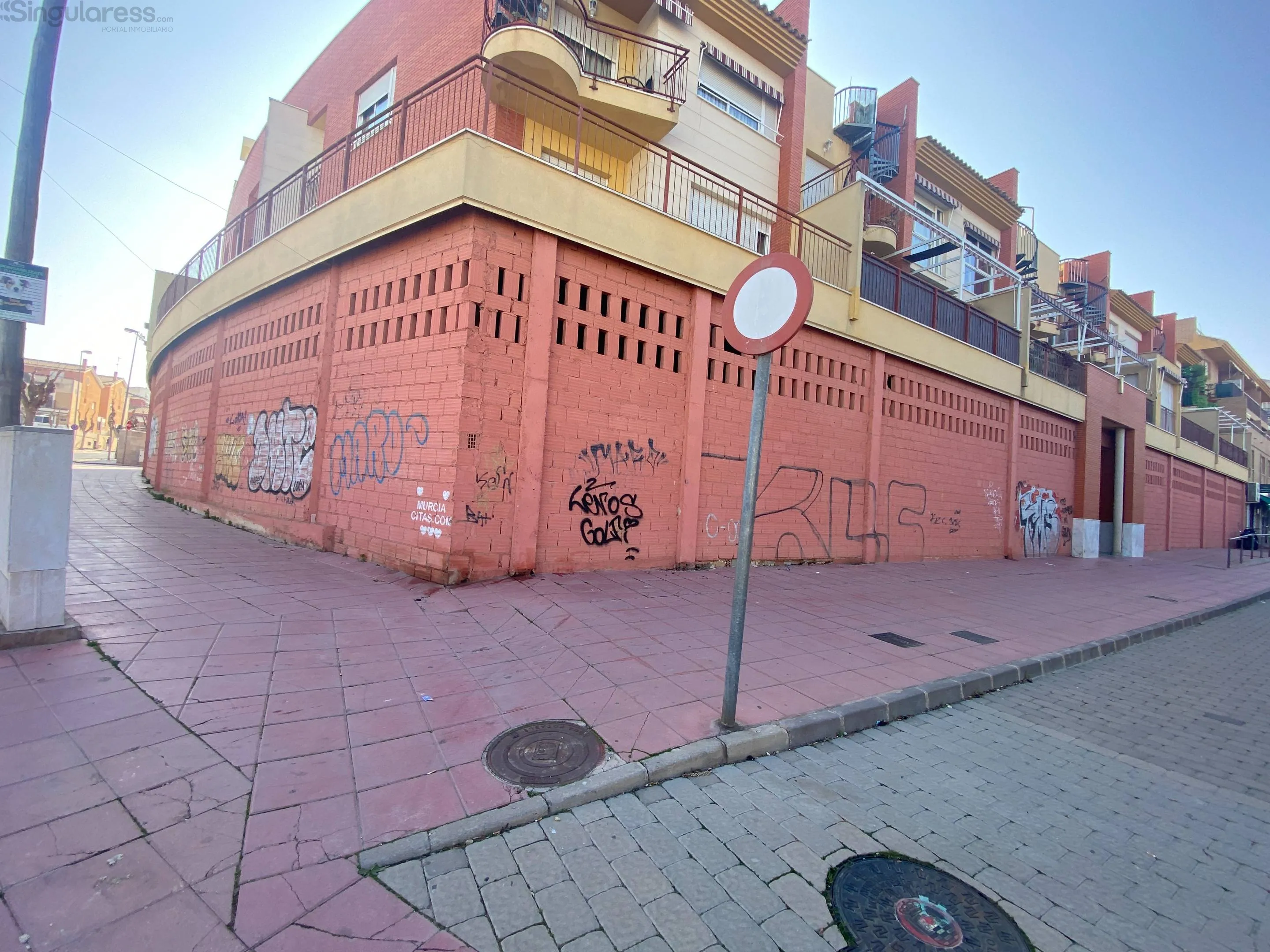 Comprar instalaciones, naves industriales... de 8000m² en Molina de Segura