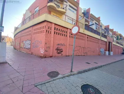 Comprar instalaciones, naves industriales... de 8000m² en Molina de Segura