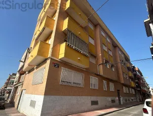 Comprar piso de 129m² en Murcia
