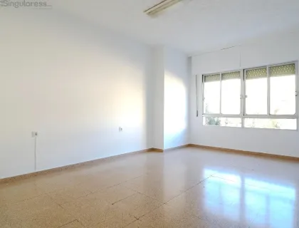 Comprar piso de 145m² en Cieza